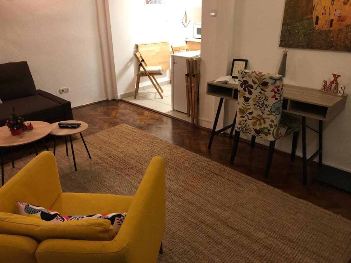 Revay 6 Apartament *